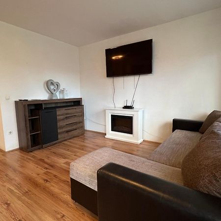 Kristaly Apartman Seghedin Exterior foto